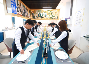 学餐饮酒店管理_餐饮酒店管理专业_酒店管理就来安徽新东方级高级技工学校